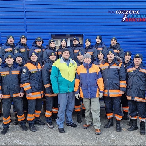 В АСФ города Барнаула 27 октября 2023 года завершена предаттестационная подготовка спасателей на право ведения газоспасательных работ